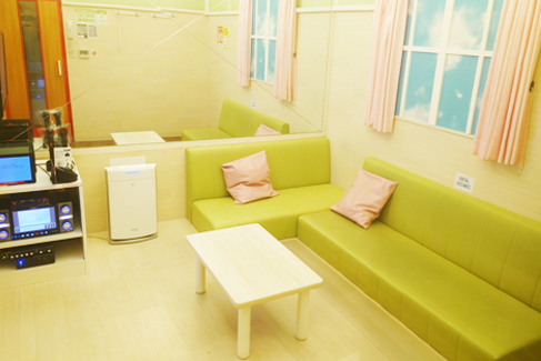 ローソファールーム