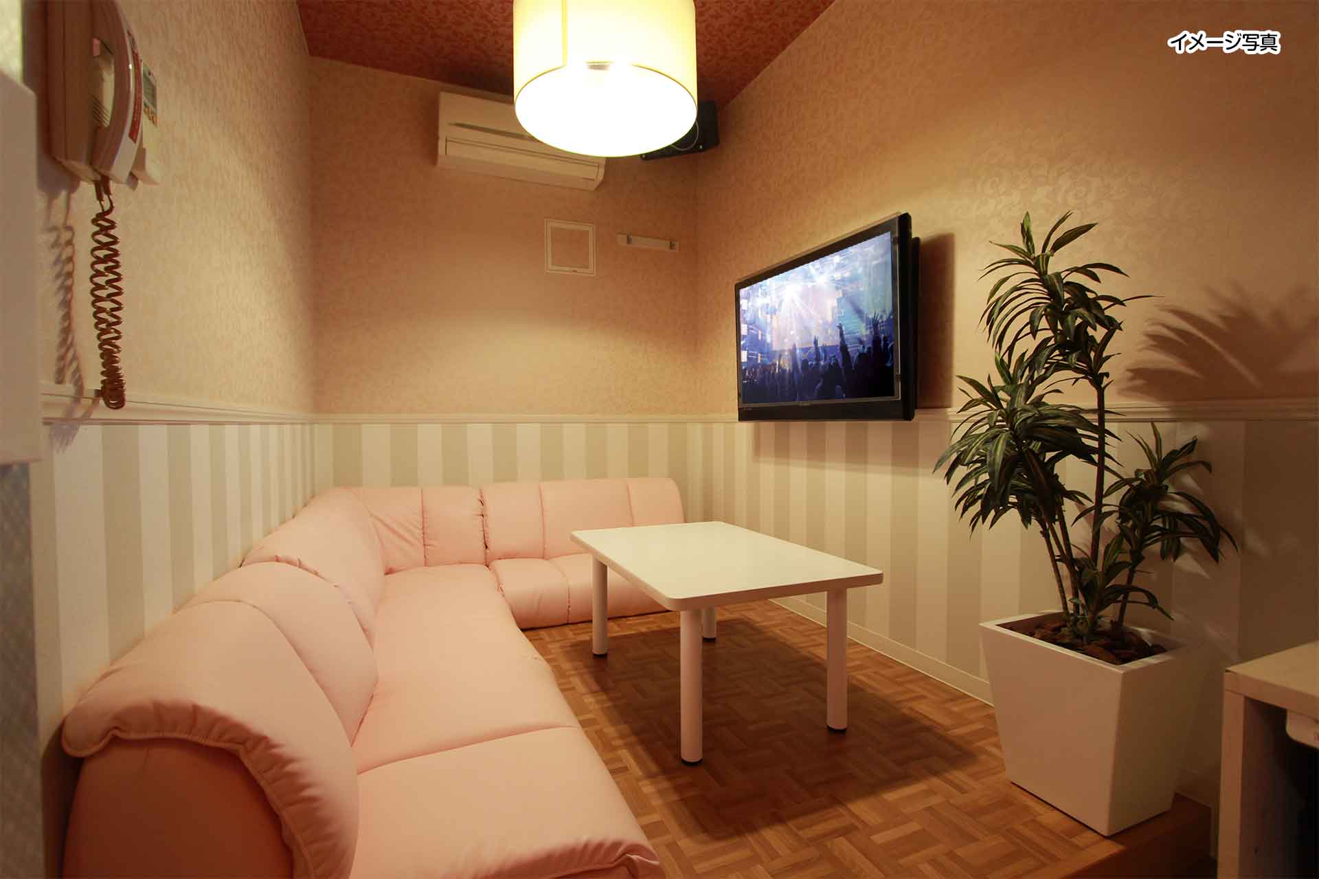 ローソファールーム