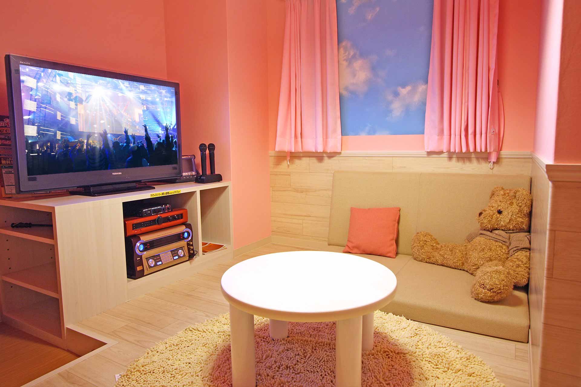 ローソファールーム