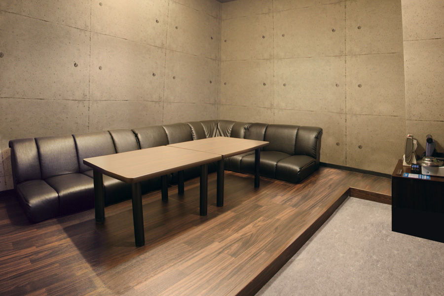 ローソファールーム（Blu-ray/DVD設置）