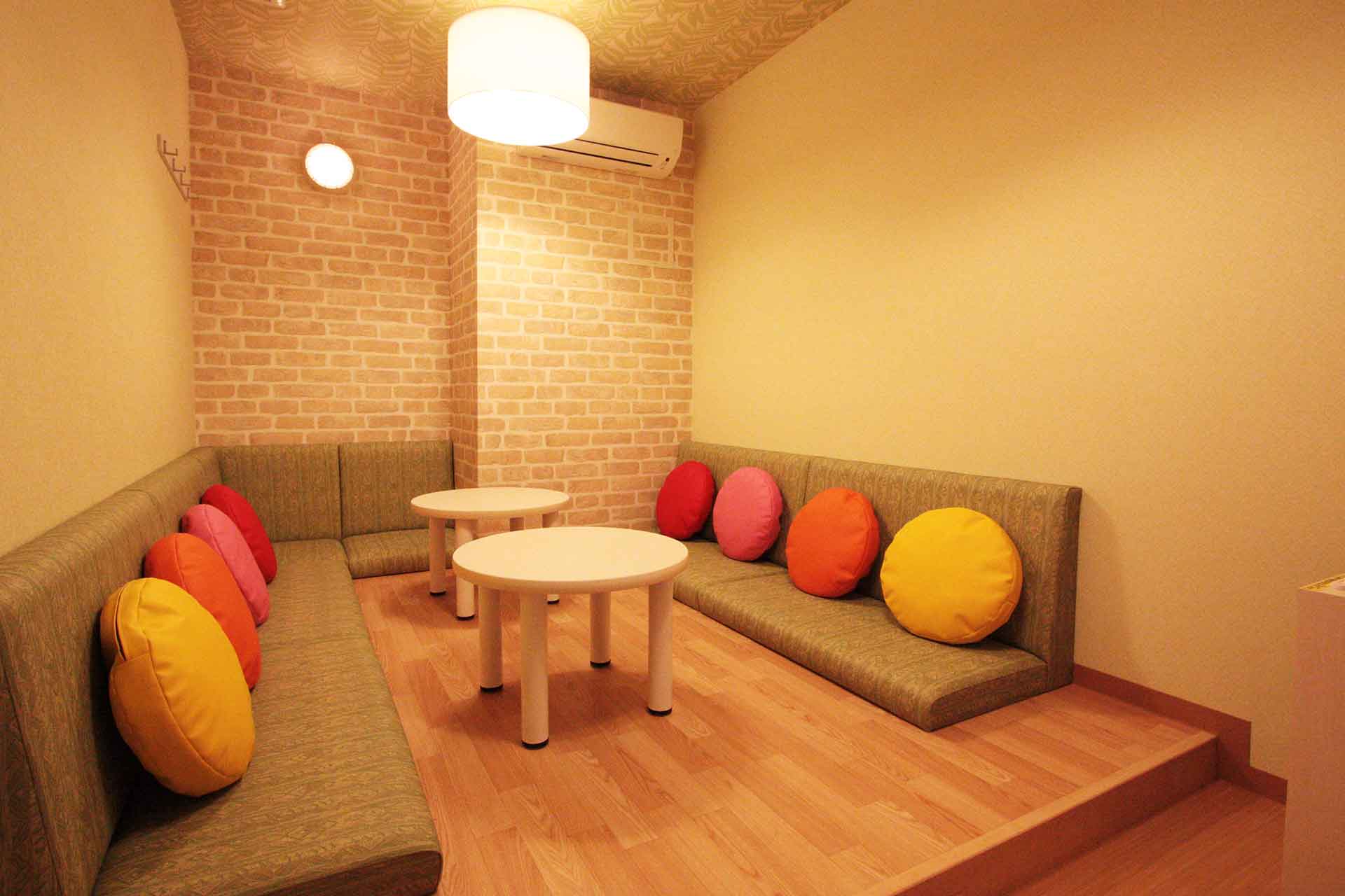 ローソファールーム