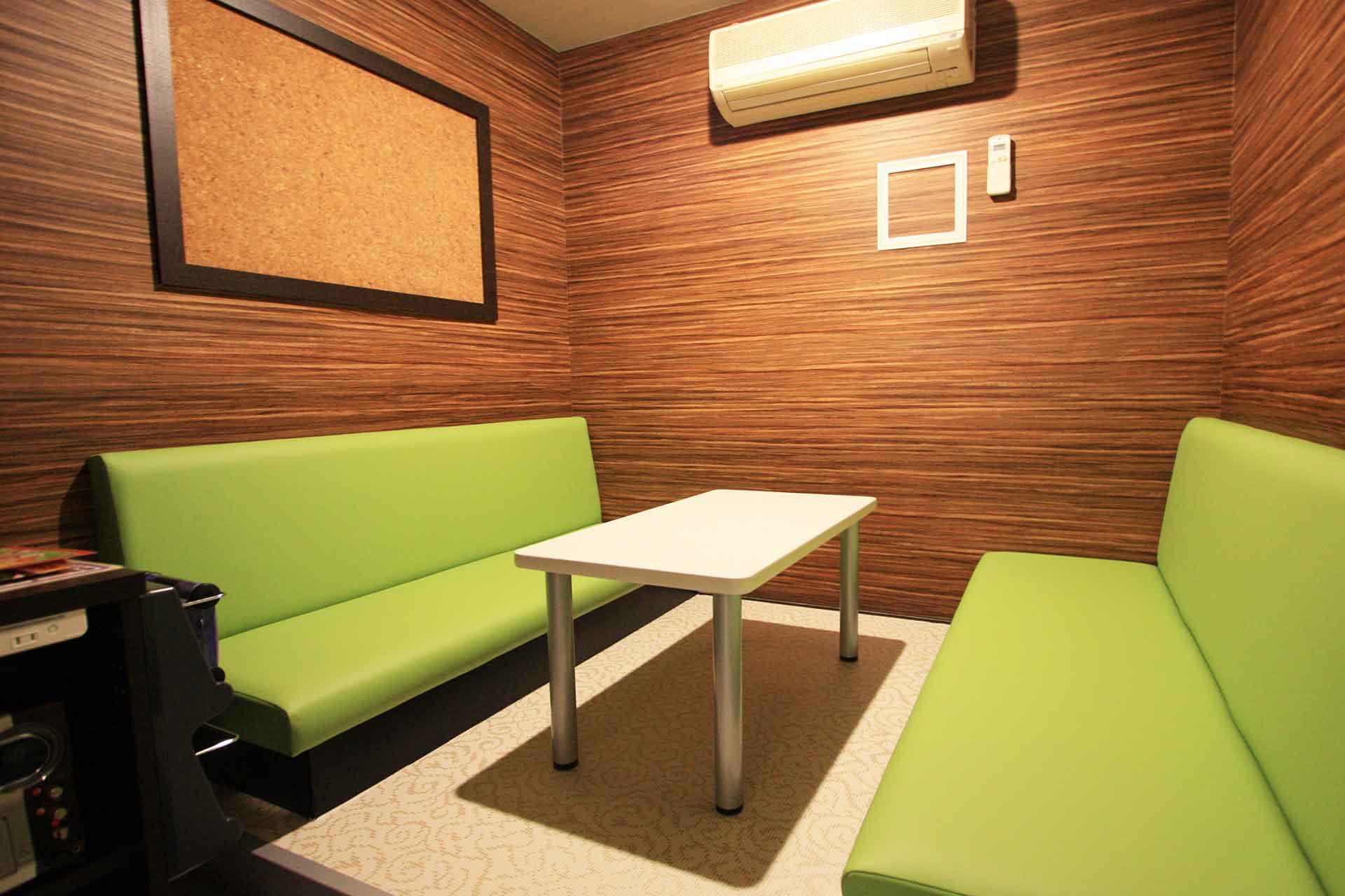 ローソファールーム