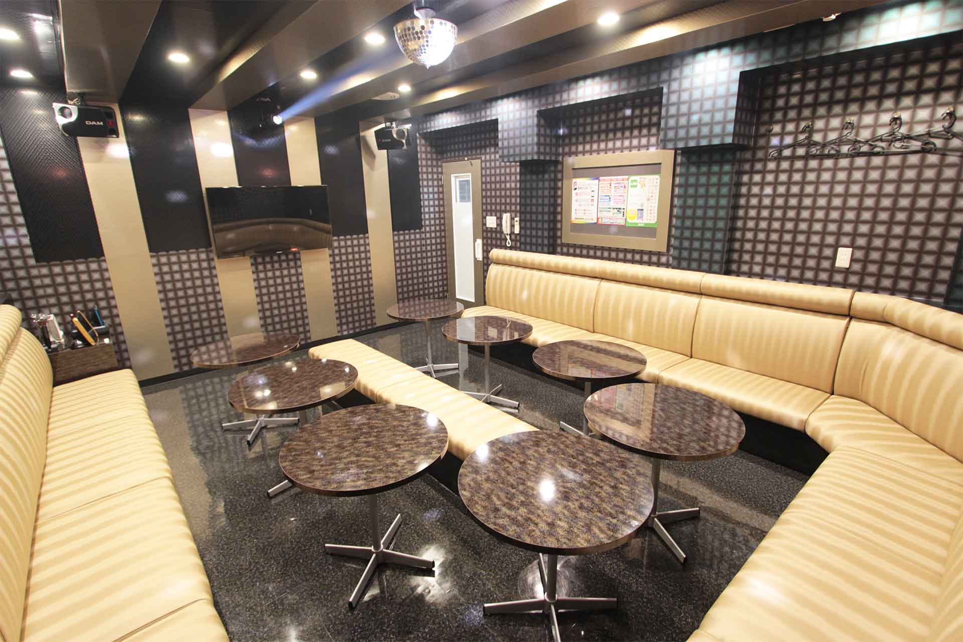 ディスコルーム