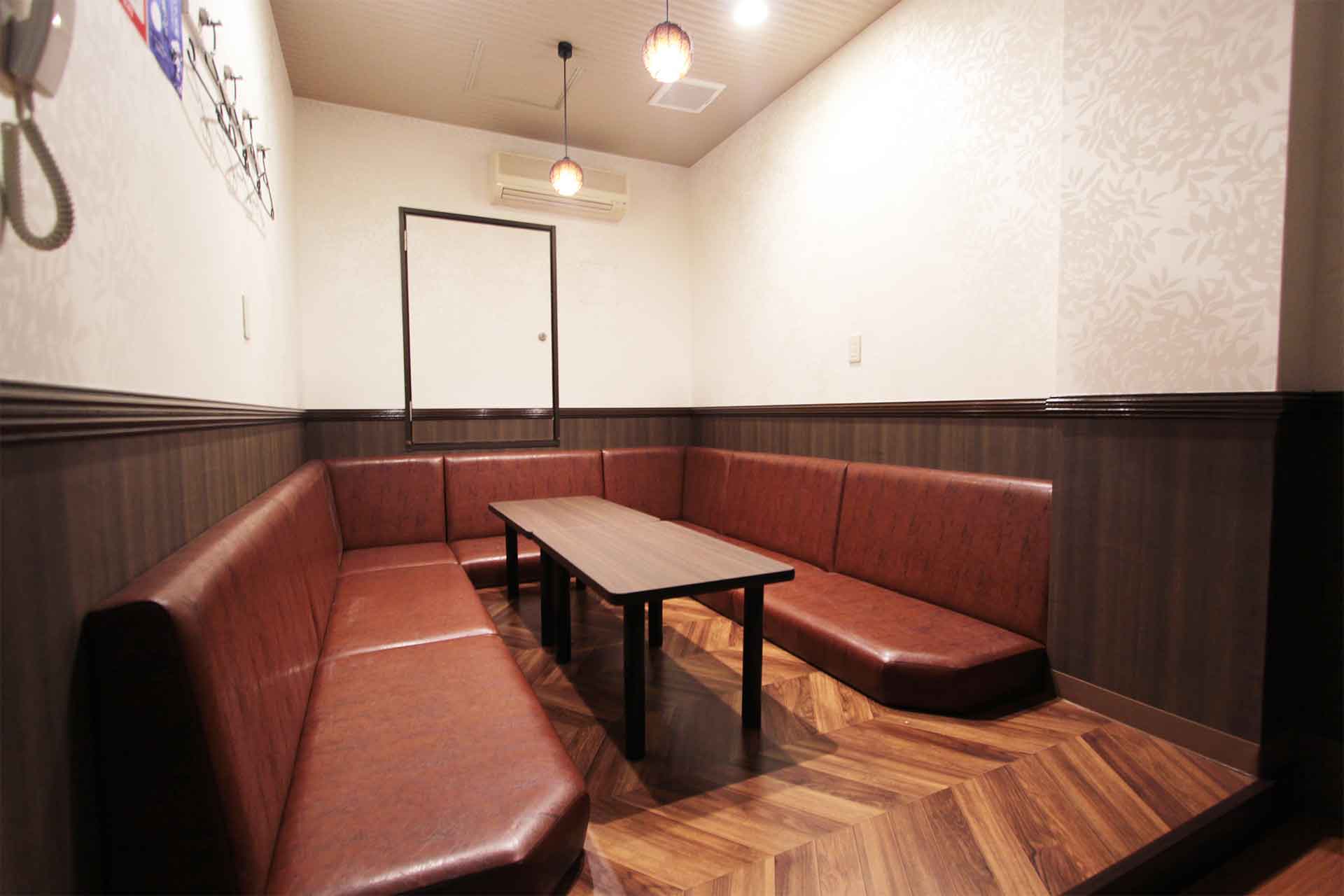 ローソファールーム