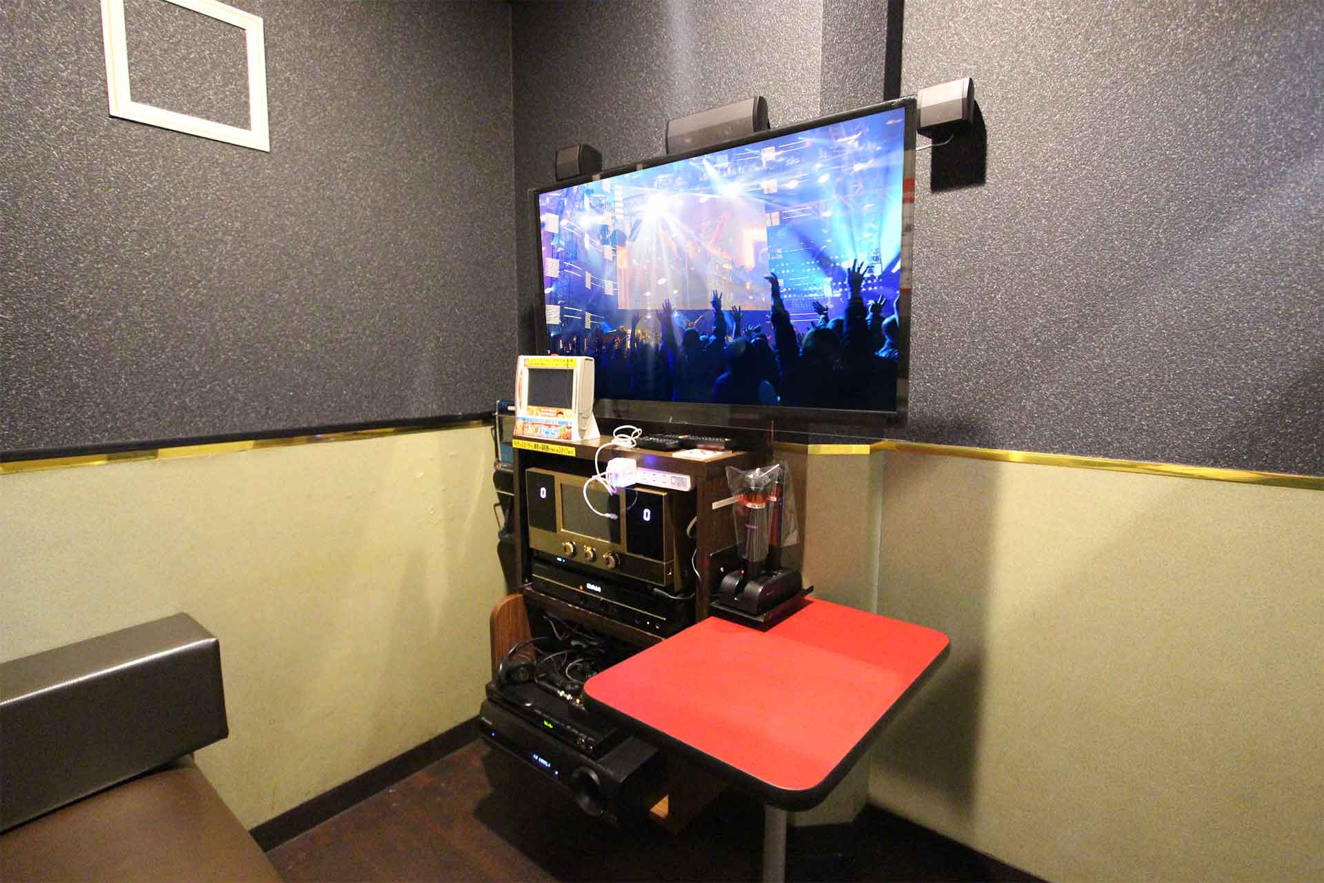 ホームシアタールーム（Blu-ray/DVD設置）