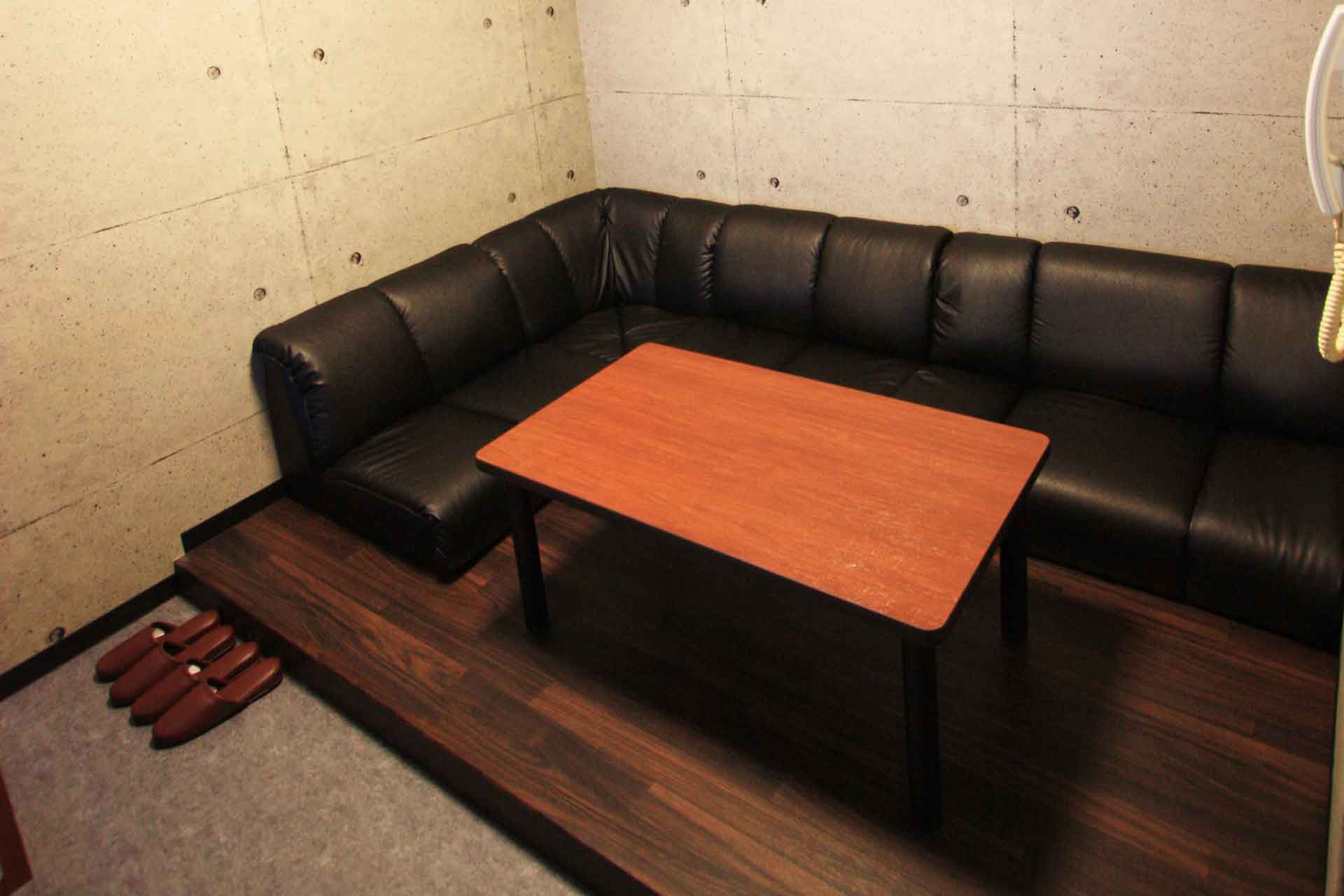 ローソファールーム