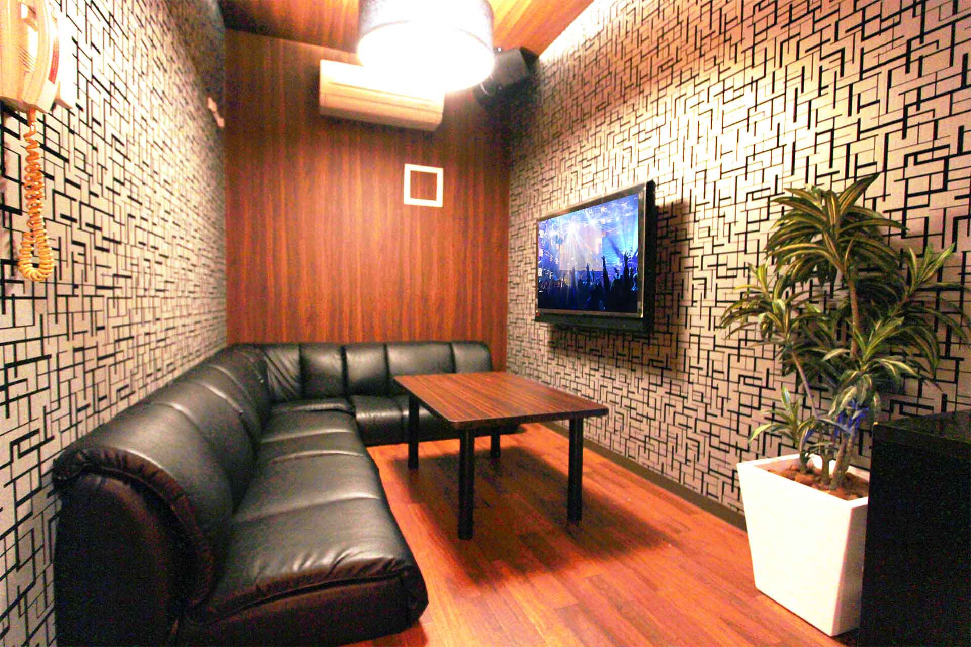 ローソファールーム