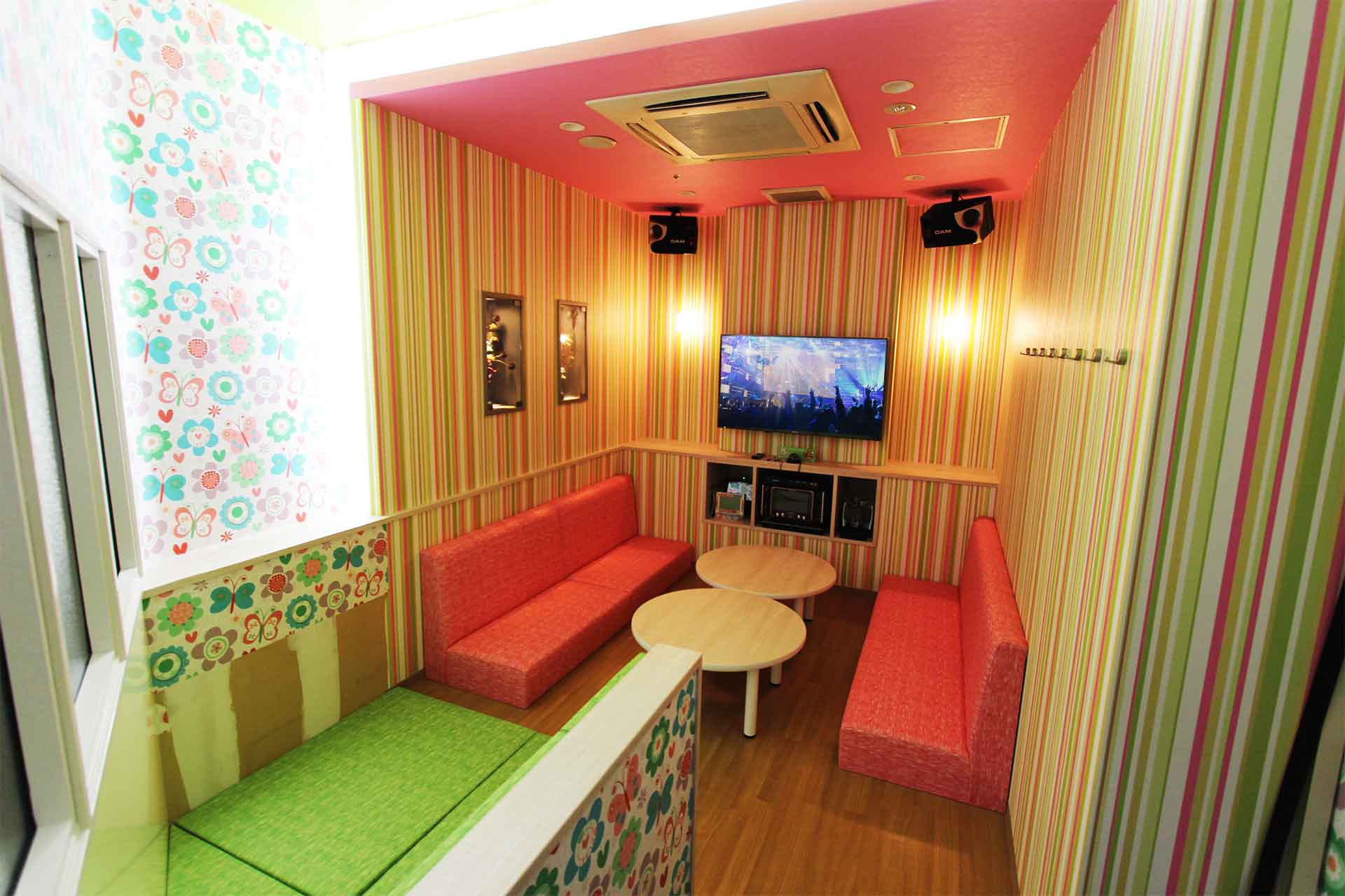 キッズおえかきルーム