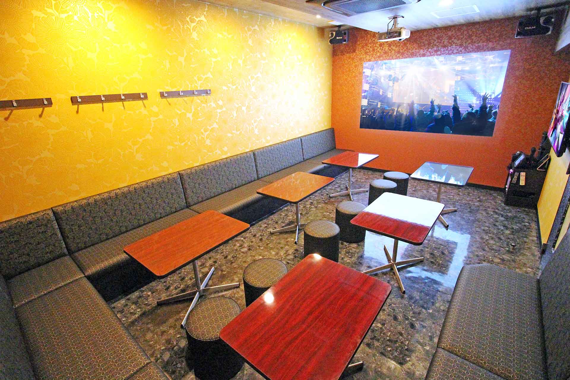 プロジェクタールーム（Blu-ray設置）