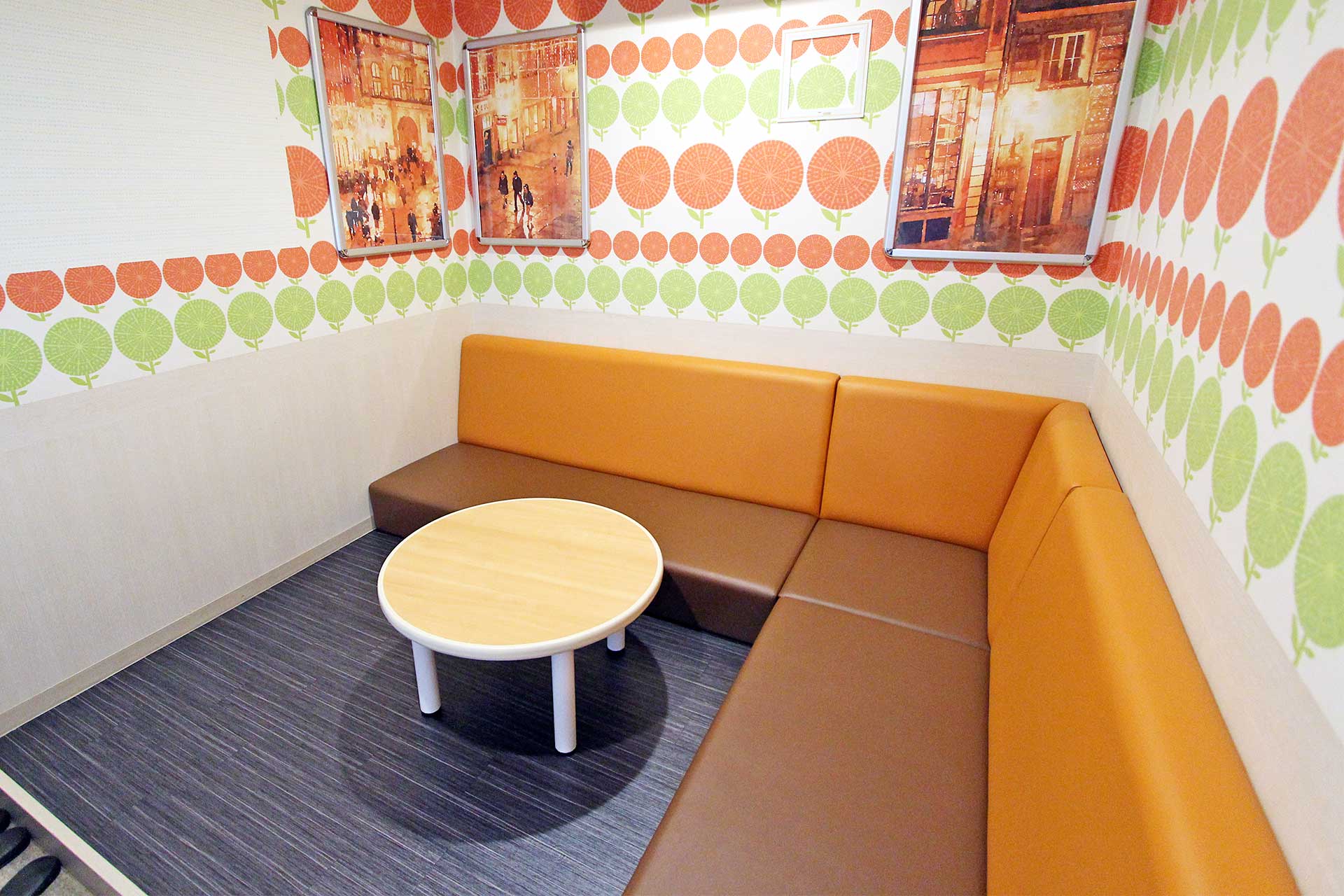 ローソファールーム