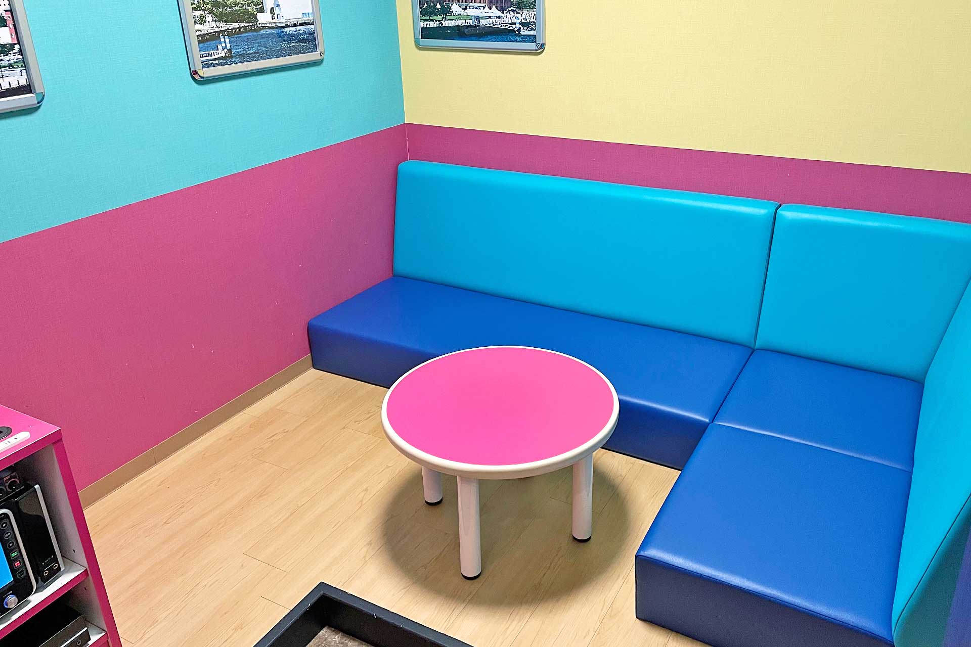 ローソファールーム