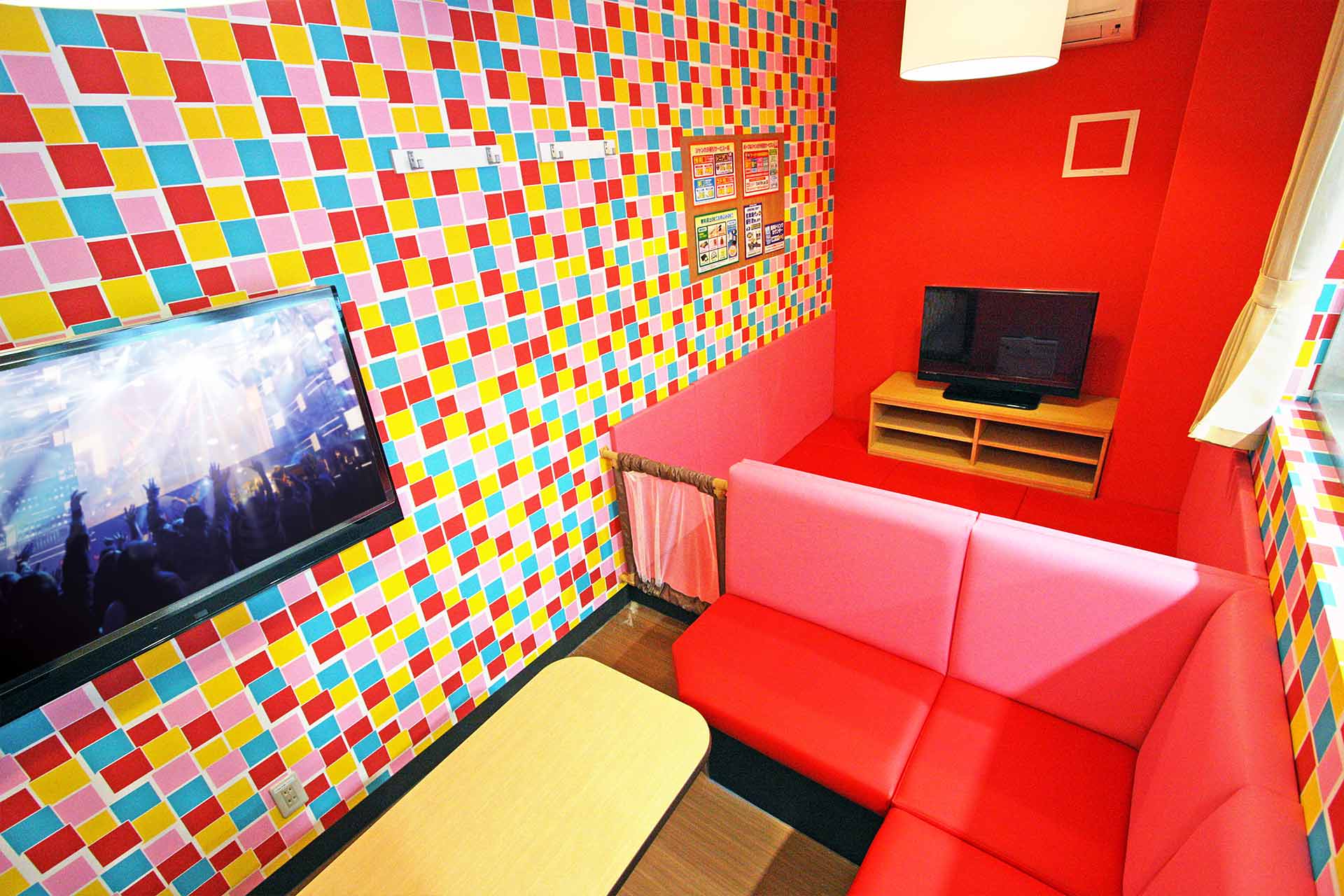 キッズルーム（DVD設置）