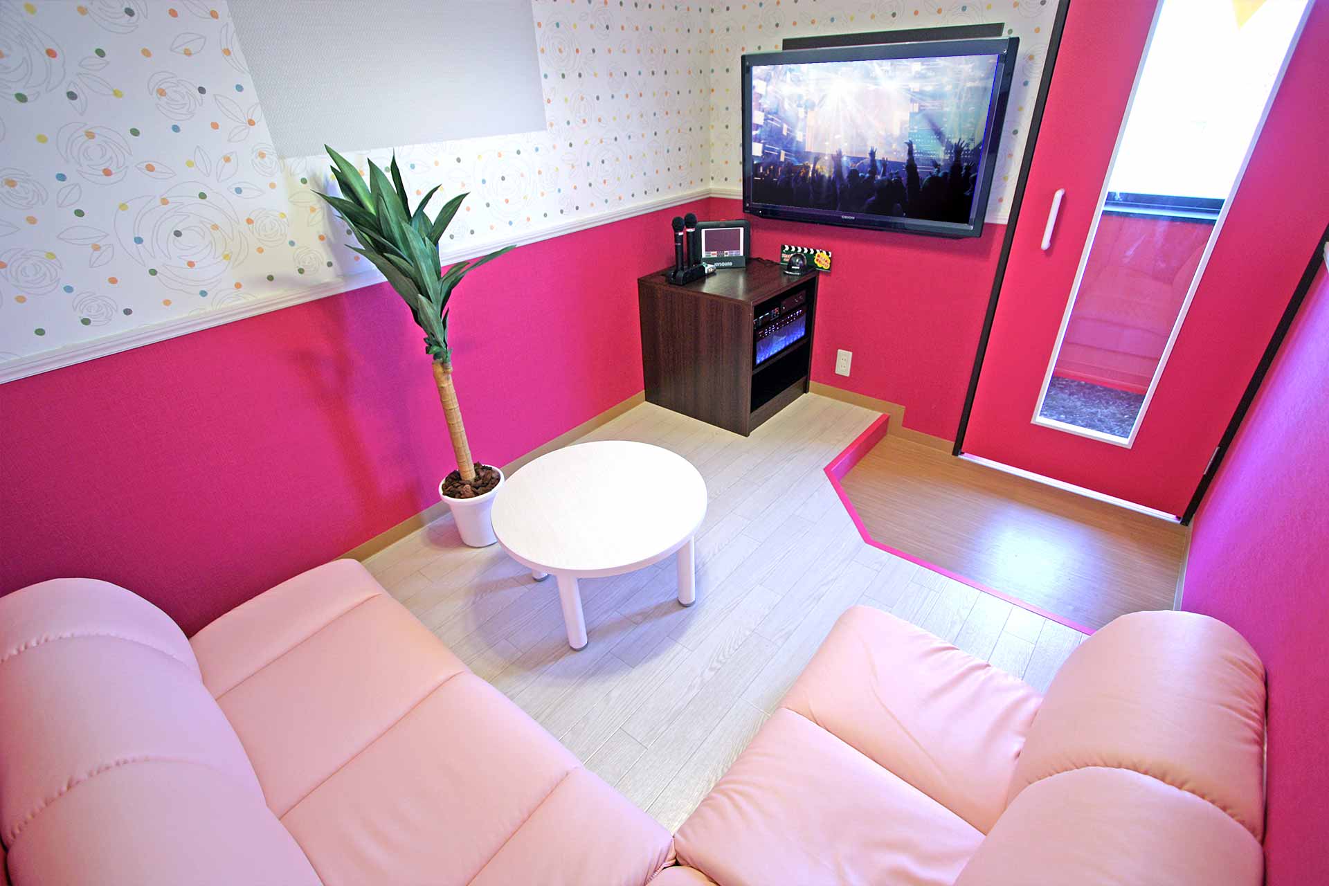 ローソファールーム