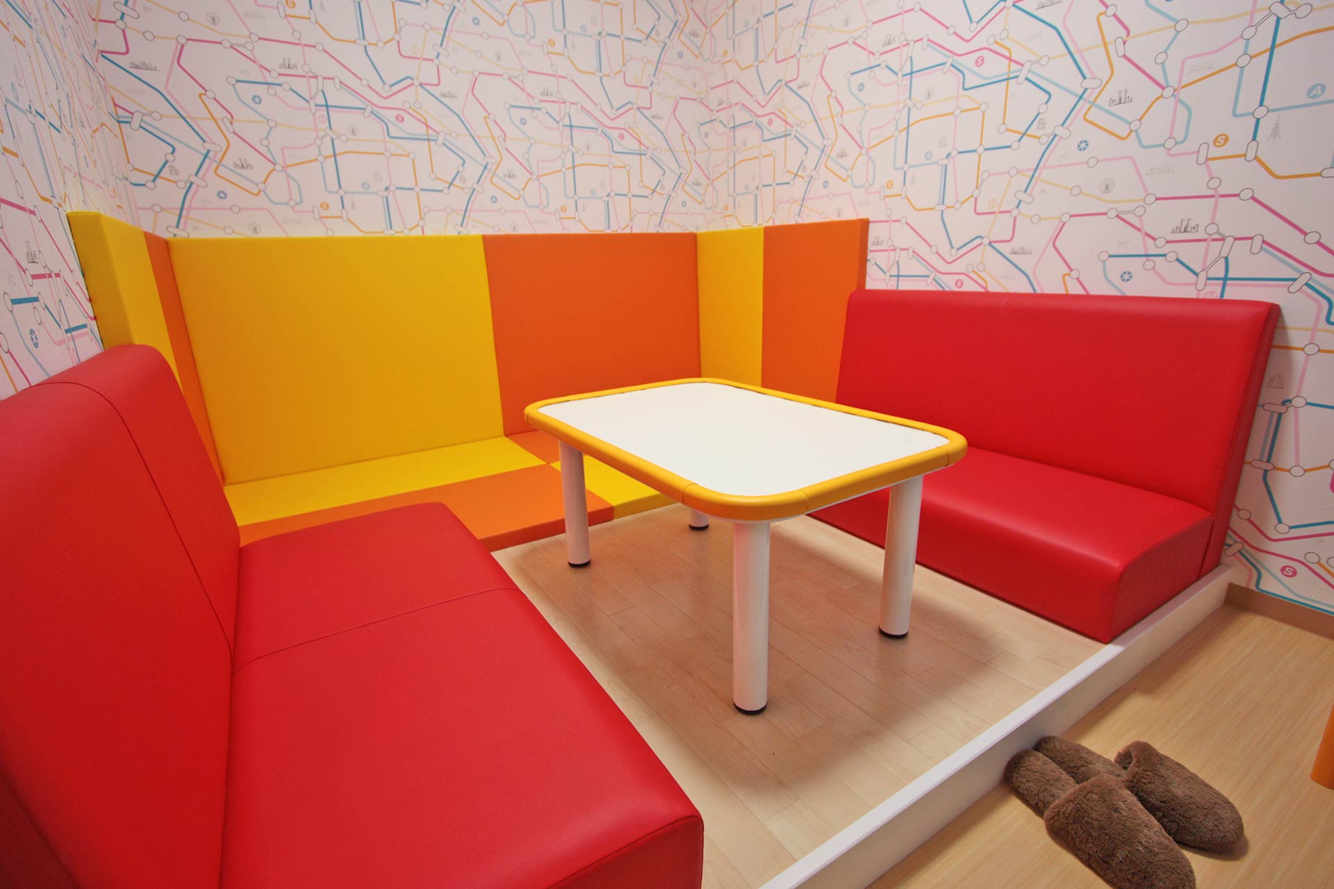 ファミリーマットルーム（ミラーリング設置）