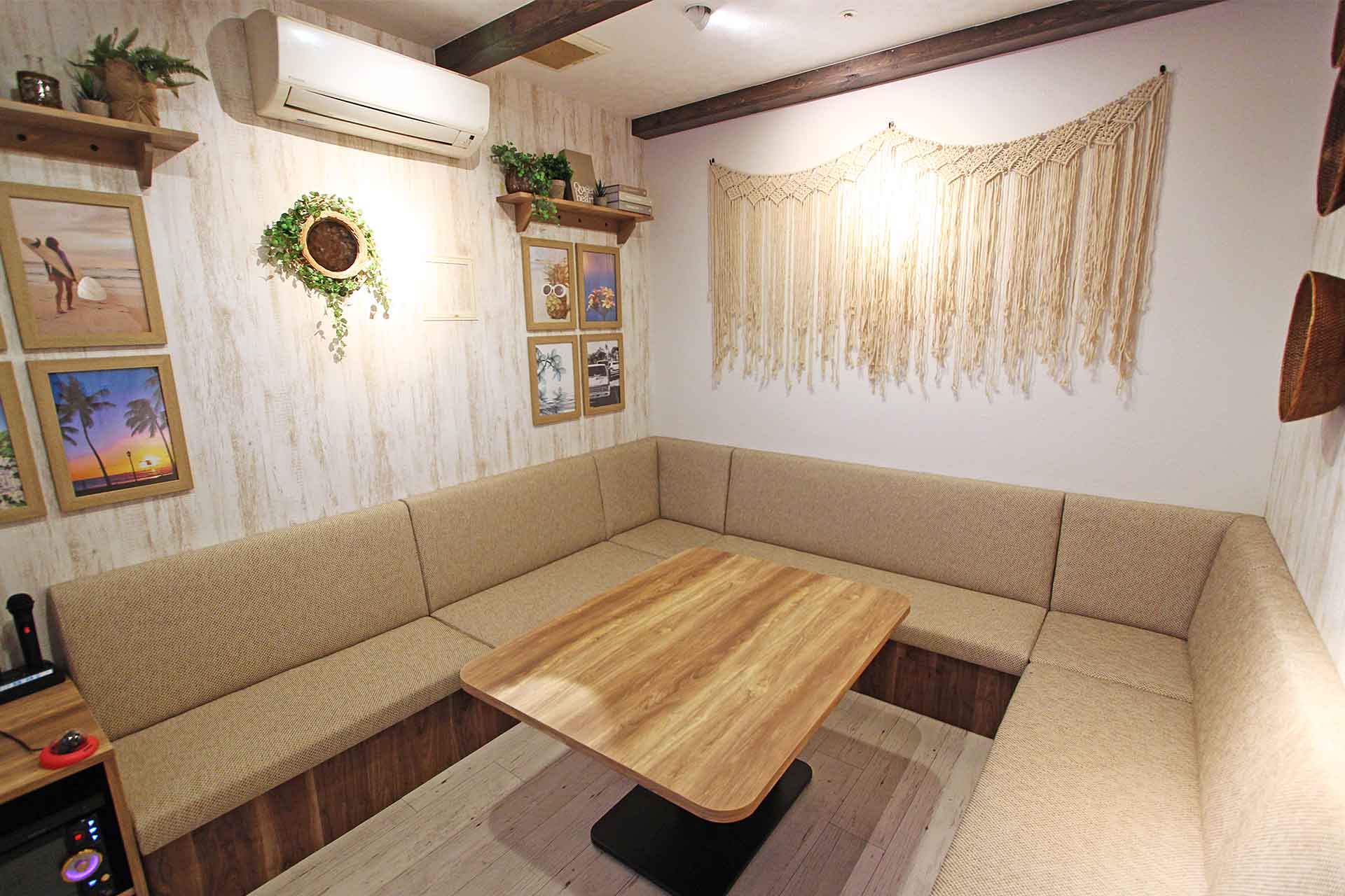 ハワイアンルーム（Blu-ray/DVD設置）