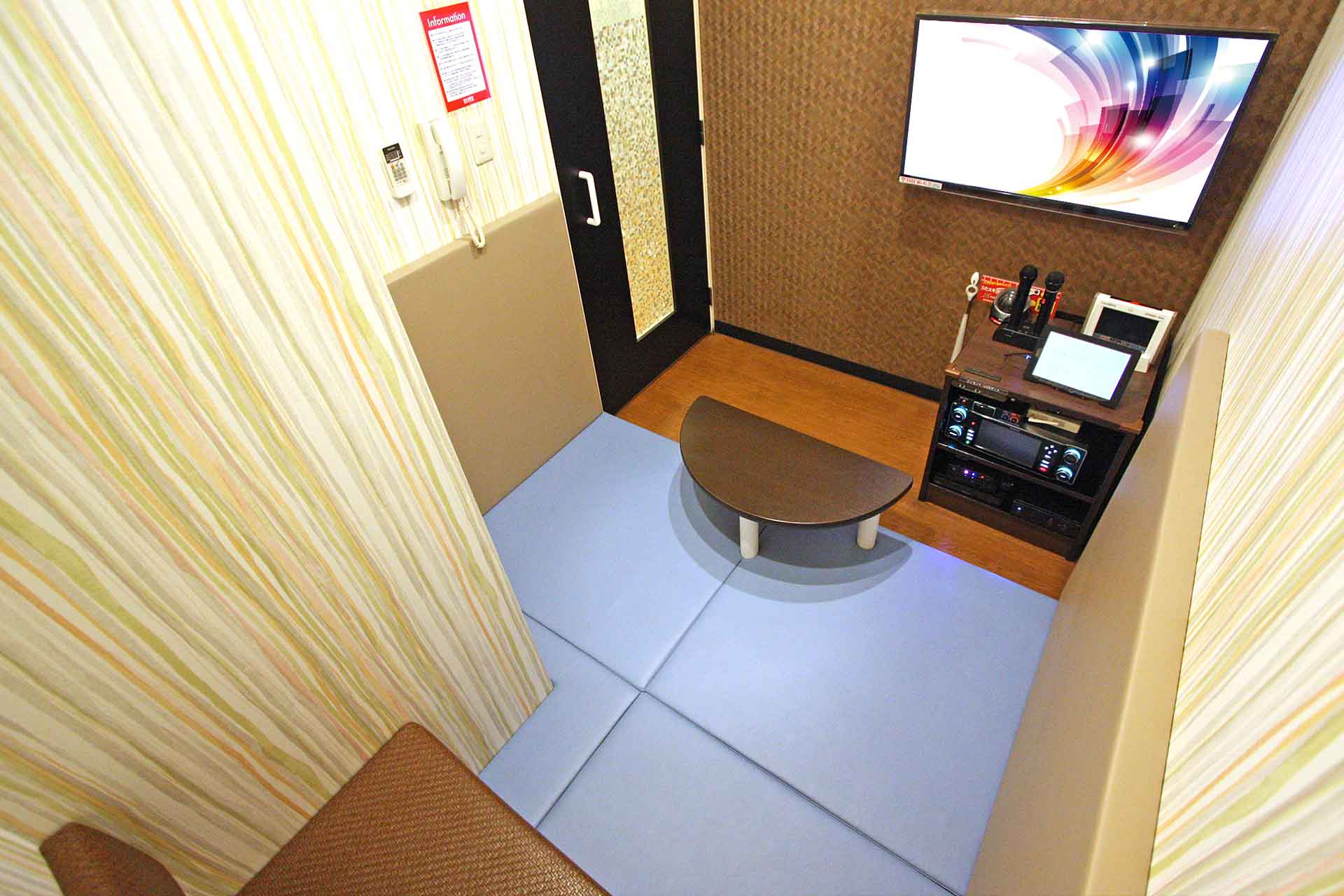 マットルーム（Blu-ray/DVD設置）