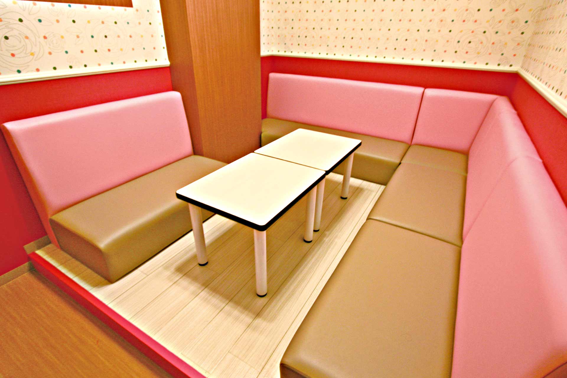 ローソファールーム