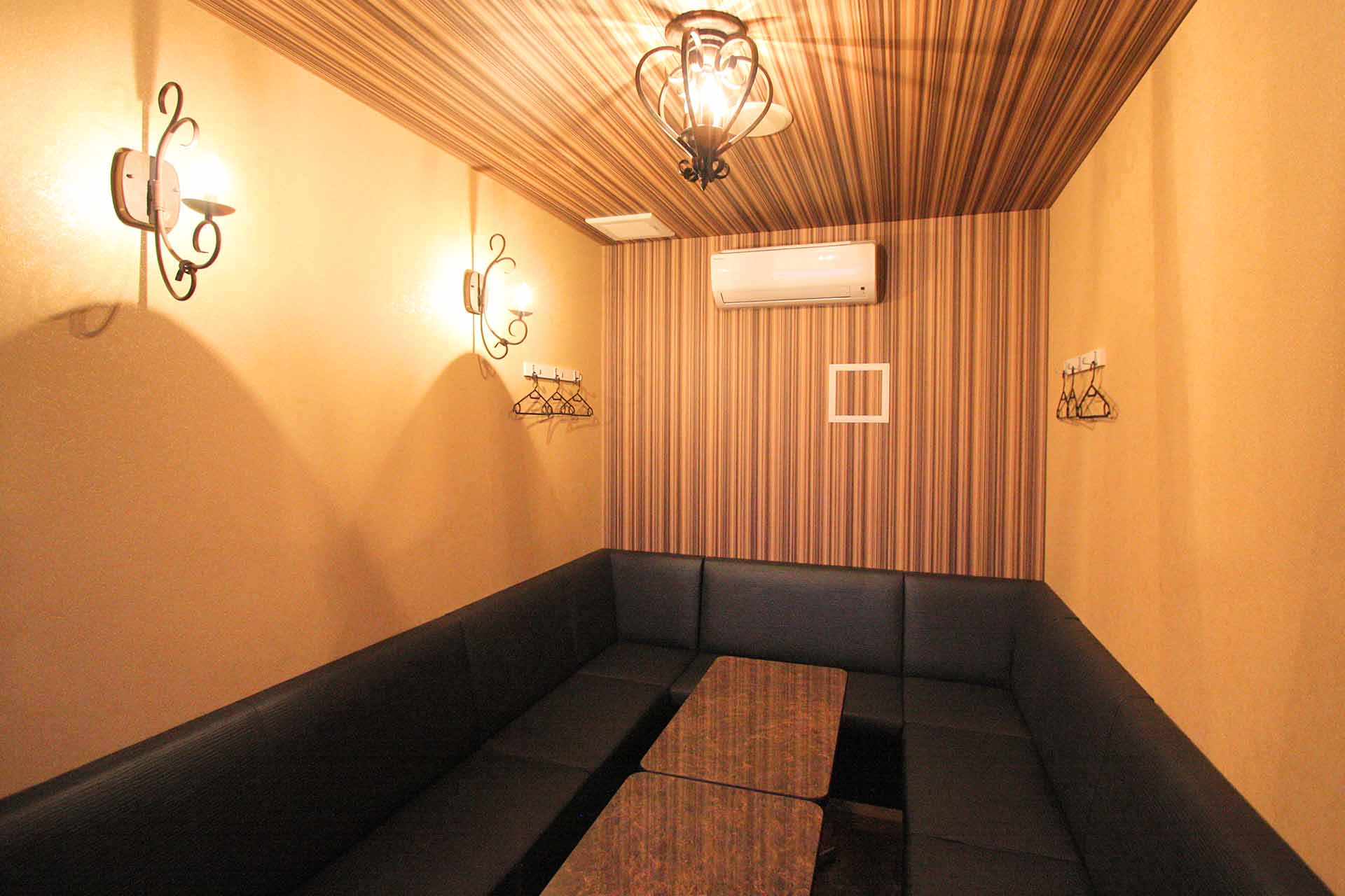 ラグジュアリールーム（Blu-ray/DVD設置）