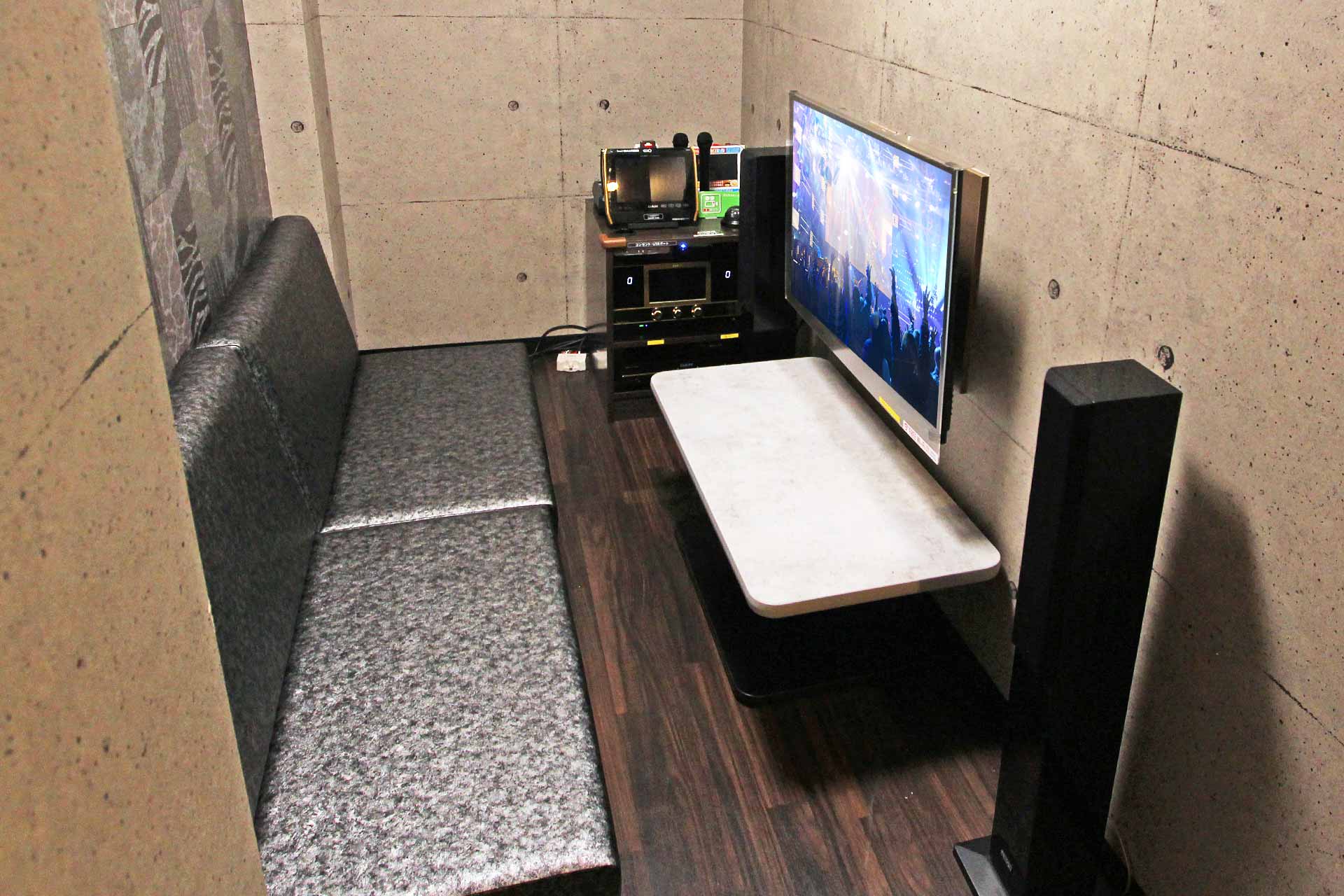 ホームシアタールーム（Blu-ray/DVD設置）