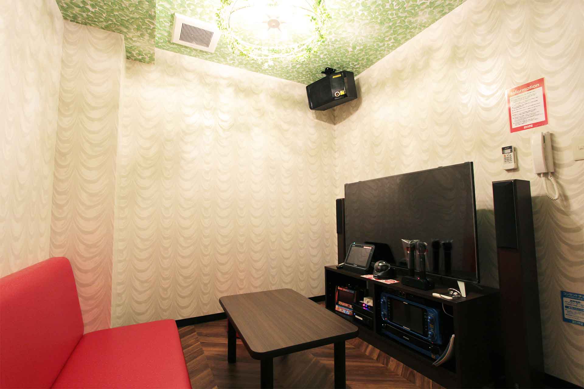 ホームシアタールーム（Blu-ray/DVD設置）