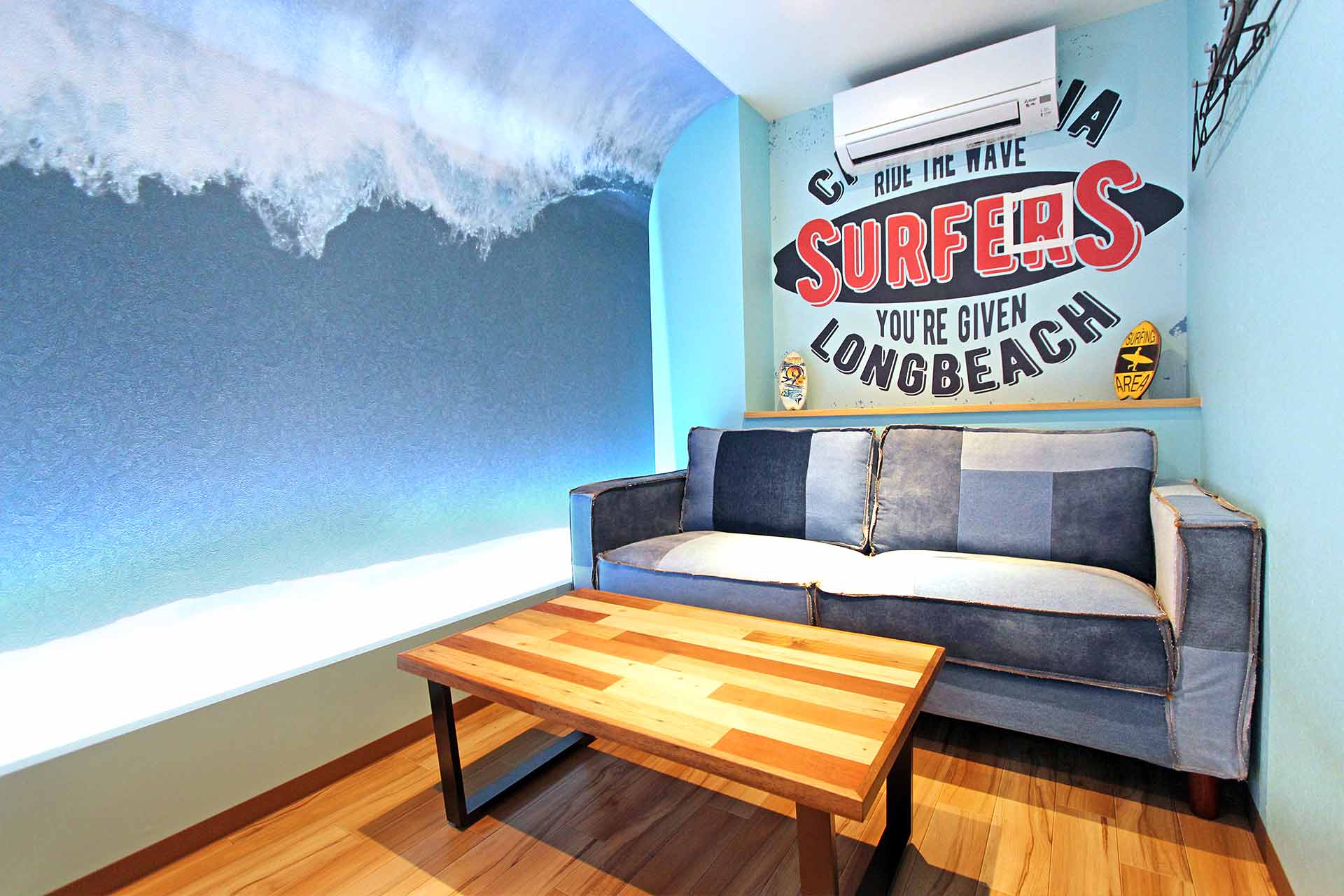 サーフィンルーム（Blu-ray/DVD設置）