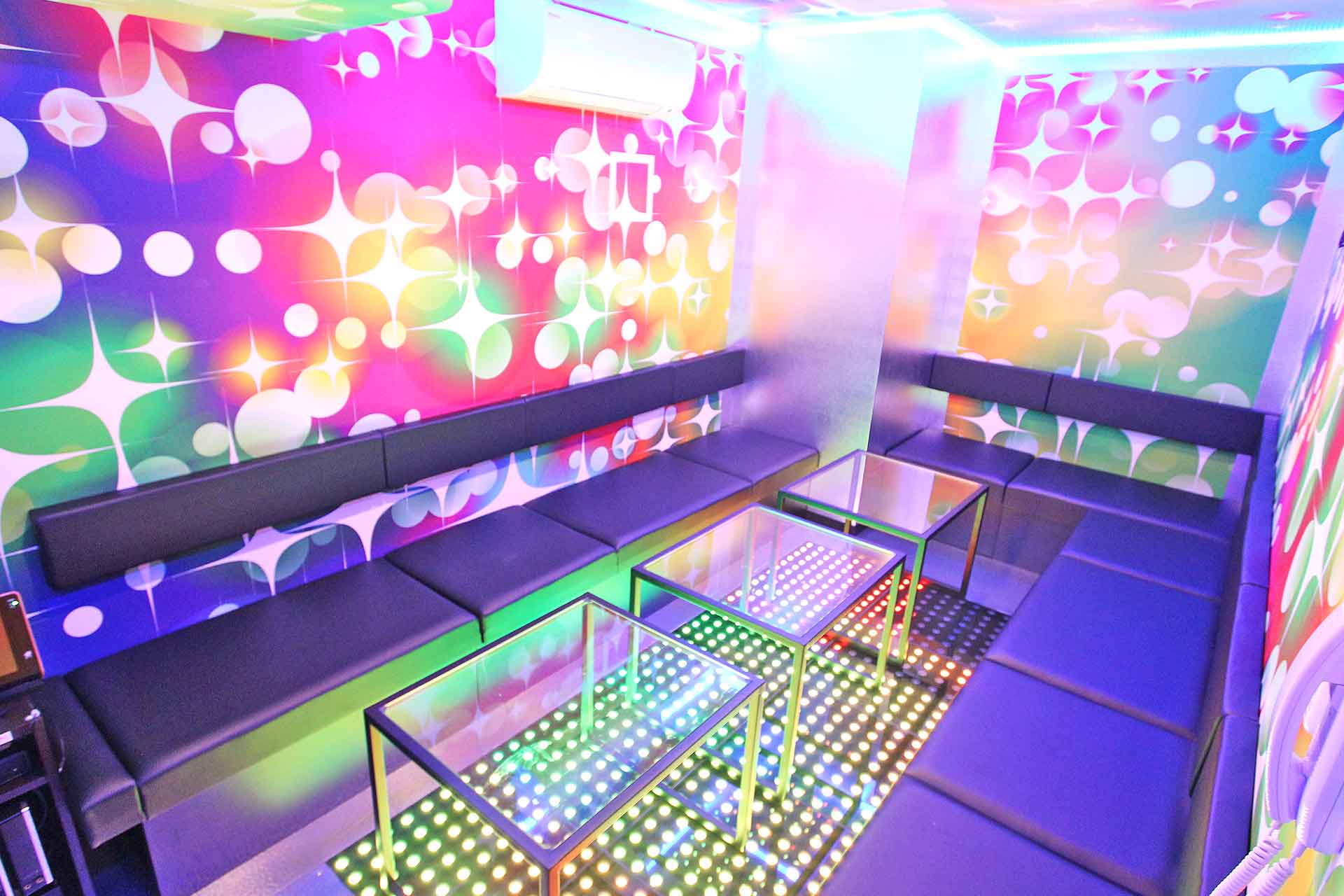 シャイニングフロアルーム