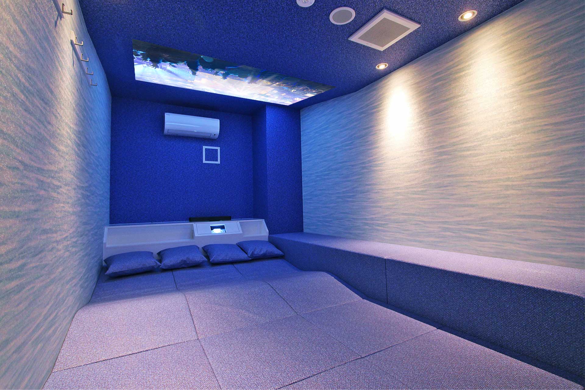 寝ころびルーム