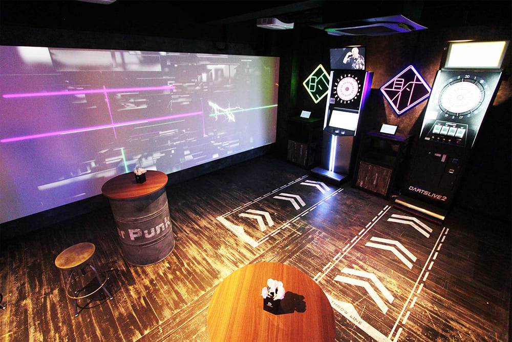 ダーツ（カラオケ可※オープンスペース）