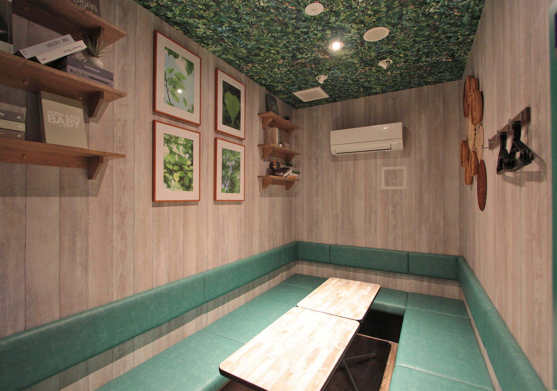 プライベートルーム（Blu-ray/DVD設置）