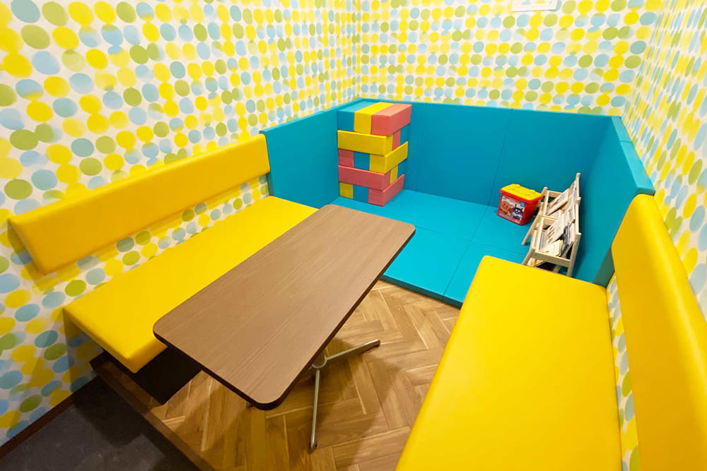 ファミリーマットルーム（Blu-ray/DVD設置）