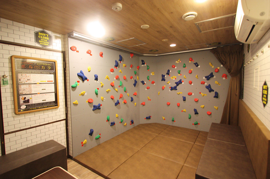 ボルダリングルーム:阪急東中通店_01